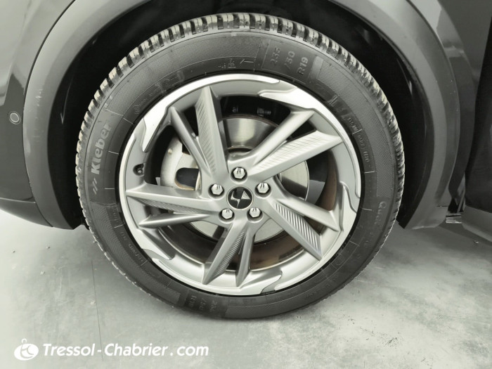 DS DS7 CROSSBACK Hybride E-Tense 300 EAT8 4x4 Rivoli