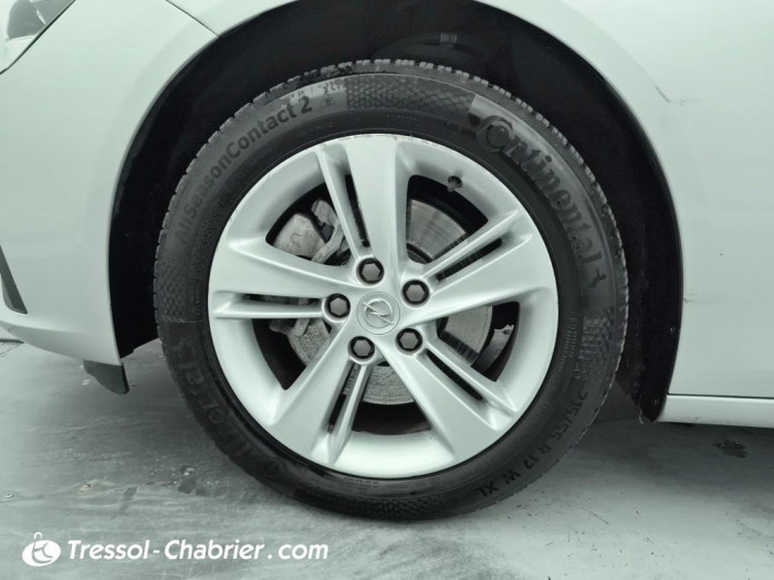 Opel INSIGNIA SPORTS TOURER 1.5 Diesel 122 ch BVA8 Elegance Business