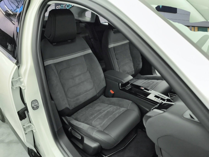 Citroën E-C4 X 136 ch autonomie standard  Automatique Business