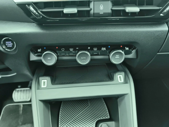 Citroën E-C4 X 136 ch autonomie standard  Automatique Business