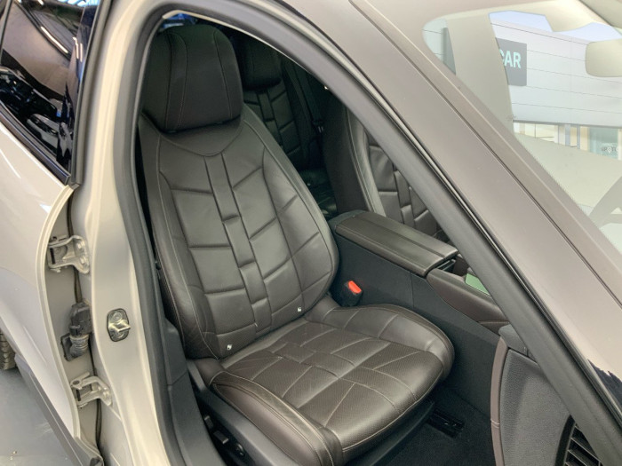 DS DS 4 Hybride E-Tense 225 EAT8 La Premiere