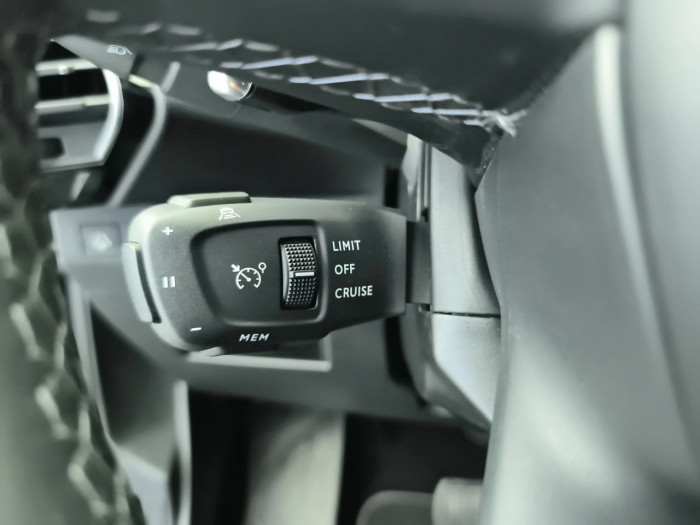 DS DS7 CROSSBACK Hybride E-Tense 225 EAT8 Rivoli