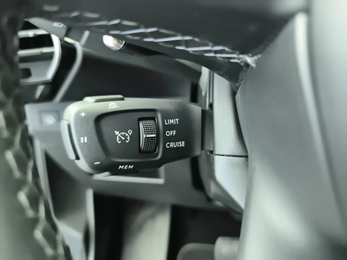 DS DS7 CROSSBACK Hybride E-Tense 225 EAT8 Rivoli
