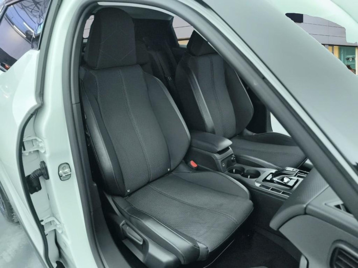 DS DS 3 CROSSBACK BUSINESS PureTech 130 S&S EAT8 Business