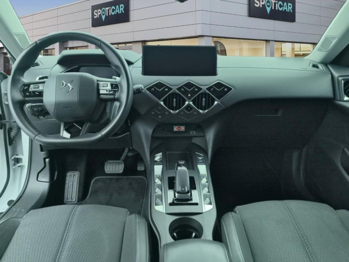 DS DS 3 CROSSBACK BUSINESS PureTech 130 S&S EAT8 Business