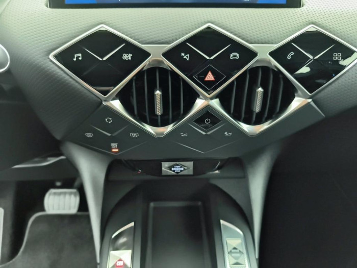 DS DS 3 CROSSBACK BUSINESS PureTech 130 S&S EAT8 Business