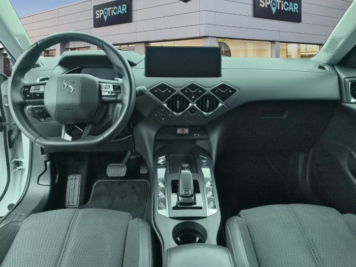 DS DS 3 CROSSBACK BUSINESS PureTech 130 S&S EAT8 Business