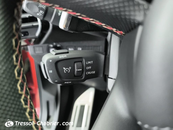 DS DS7 CROSSBACK Hybride 300 E-Tense EAT8 4x4 Performance Line+