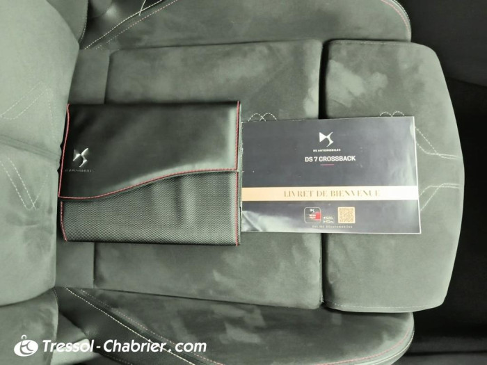 DS DS7 CROSSBACK Hybride 300 E-Tense EAT8 4x4 Performance Line+