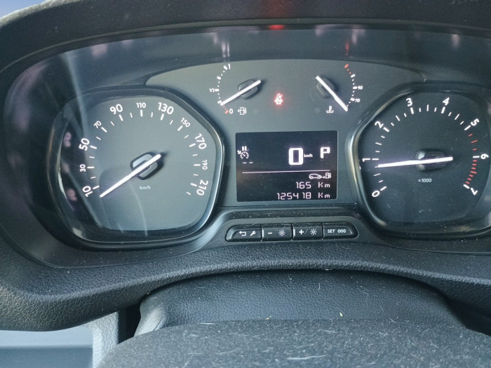 Toyota PROACE FOURGON RC19 MEDIUM 2.0L 180 D-4D BVA8 BUSINESS