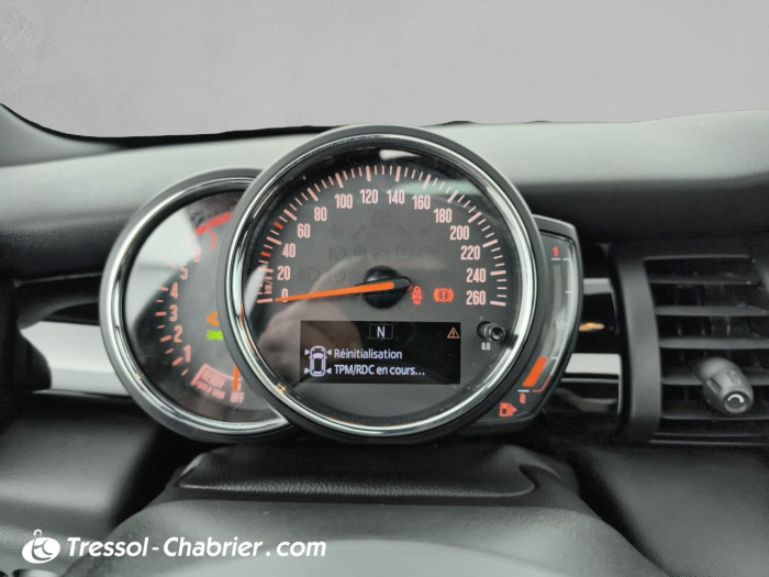 MINI HATCH 3 PORTES F56 LCI Cooper 136 ch Edition Heddon Street