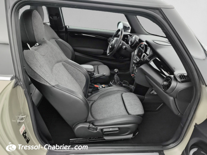 MINI HATCH 3 PORTES F56 LCI Cooper 136 ch Edition Heddon Street