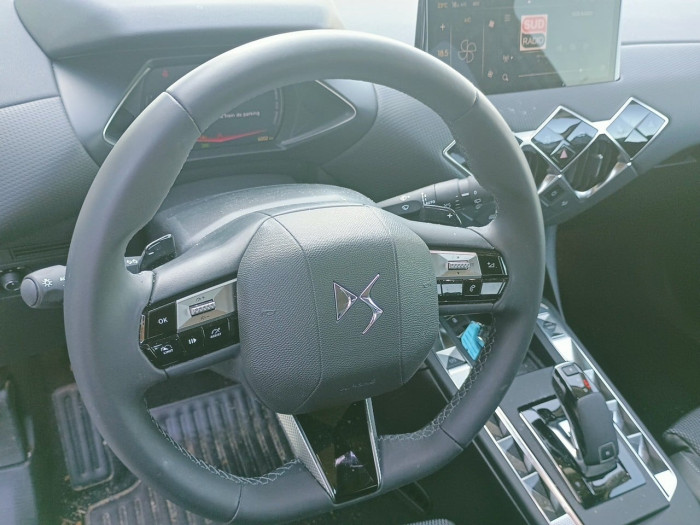 DS DS 3 Hybride 145 e-DCT6 Pallas