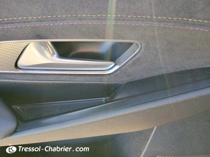 DS DS7 CROSSBACK PureTech 180 EAT8 Performance Line+