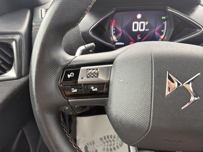 DS DS 3 Crossback DS3 Crossback BlueHDi 130 EAT8 Performance Line+