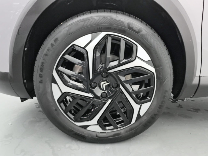 Citroën C4 PureTech 130 S&S EAT8 Shine