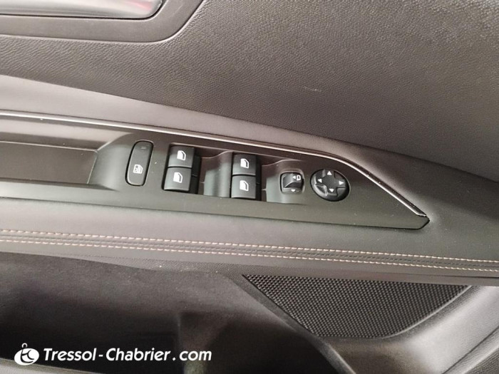 Peugeot 3008 Puretech 180ch S&S EAT8 Crossway