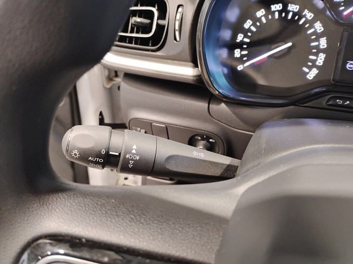Citroën C3 PureTech 83 S&S BVM5 Shine