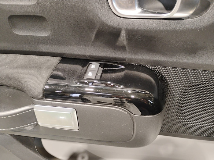 Citroën C3 PureTech 83 S&S BVM5 Shine