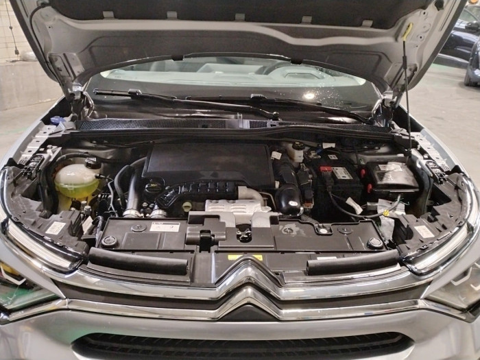 Citroën C4 PureTech 130 S&S EAT8 Shine