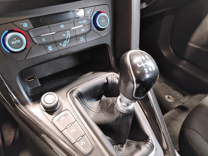 Ford Focus 1.0 EcoBoost 125 S&S Titanium