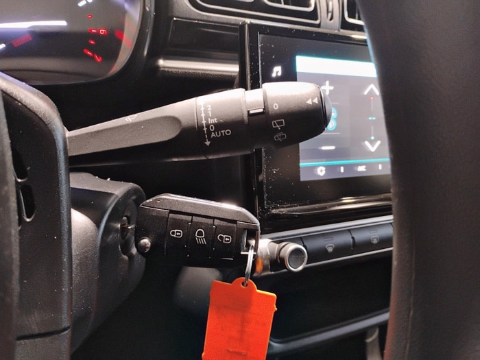 Citroën C3 PureTech 83 S&S BVM5 Shine