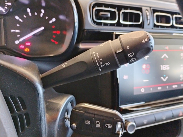 Citroën C3 PureTech 83 S&S BVM5 Shine