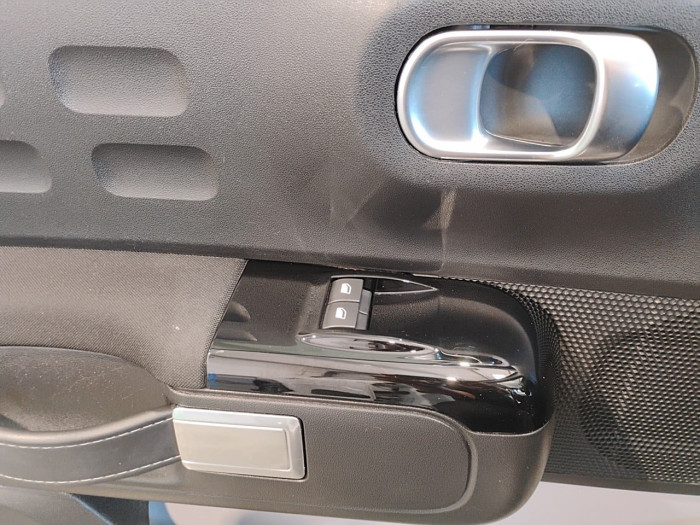 Citroën C3 PureTech 83 S&S BVM5 Shine