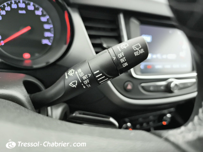 Opel CROSSLAND X 1.2 Turbo 110 BVA 6 Innovation