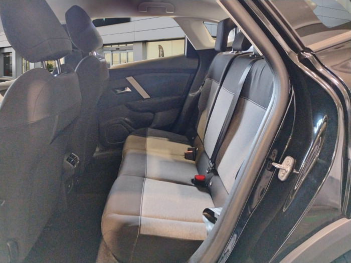 Citroën C4 X Hybride 136 ch e-DCS6 Business