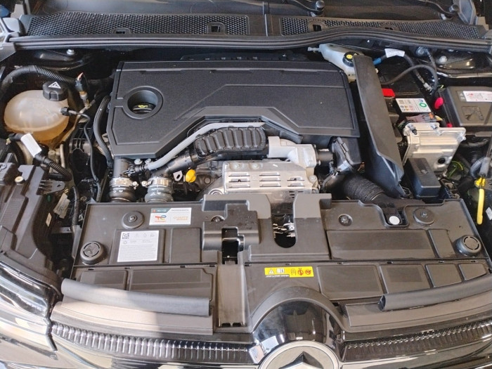 Citroën C4 X Hybride 136 ch e-DCS6 Business