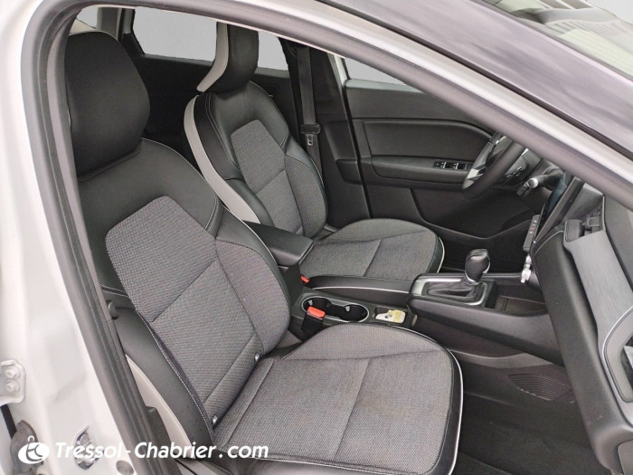 Renault CAPTUR TCe 140 EDC - 21 Intens