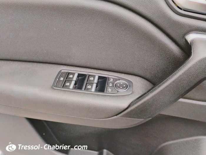 Renault CAPTUR TCe 140 EDC - 21 Intens