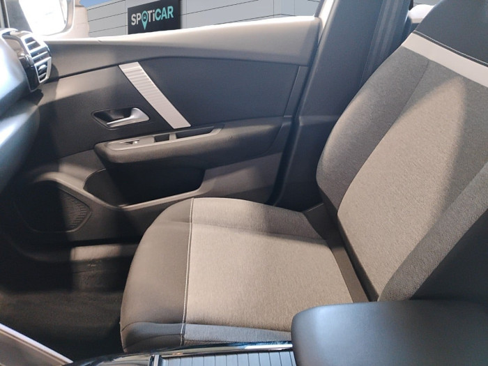 Citroën C4 SOCIETE BLUEHDI 130 S&S EAT8 FEEL NAV BUSINESS R