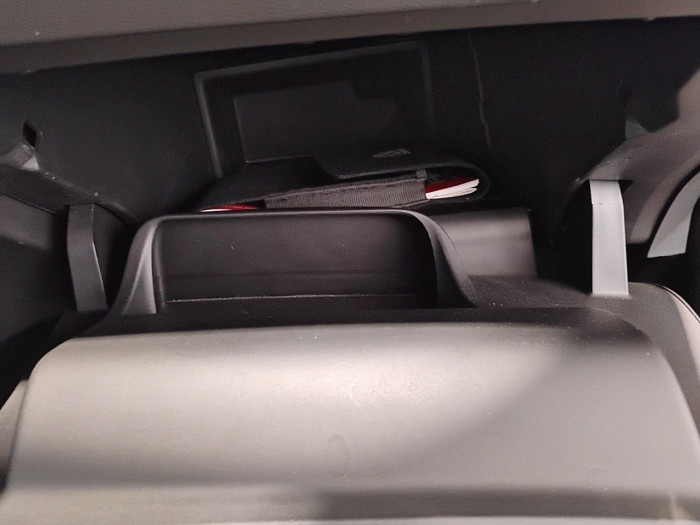 Peugeot 2008 PureTech 130 S&S EAT8 Allure