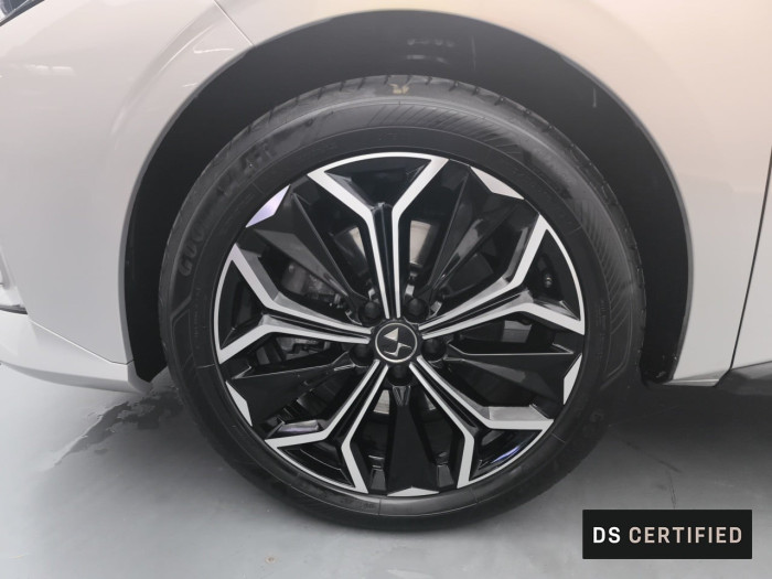 DS DS 4 PureTech 180 EAT8 Rivoli