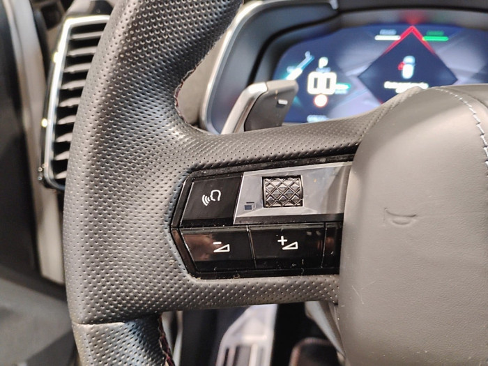 DS DS7 CROSSBACK Hybride E-Tense 300 EAT8 4x4 Performance Line+