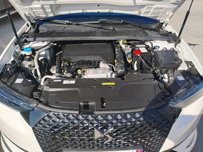 DS DS 4 PureTech 130 EAT8 Performance Line+