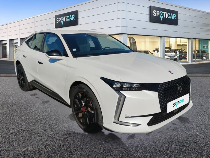 DS DS 4 PureTech 130 EAT8 Performance Line+