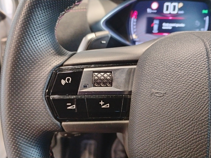 DS DS 3 Crossback DS3 Crossback PureTech 130 EAT8 Performance Line+
