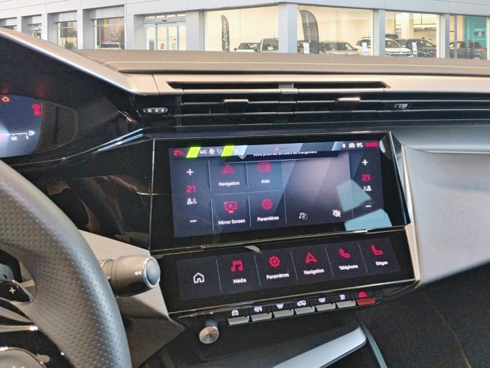 Peugeot 408 Hybrid 145 e-DCS6 GT