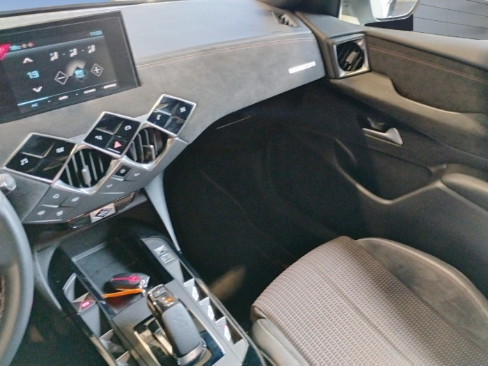 DS DS 3 CROSSBACK ELECTRIQUE DS3 Crossback E-Tense Performance Line