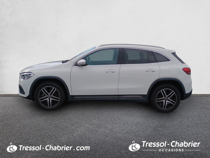Mercedes GLA 200 7G-DCT Progressive Line