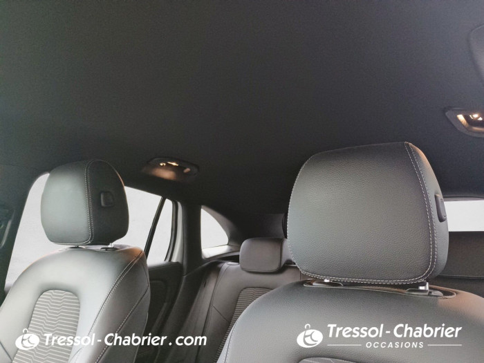 Mercedes GLA 200 7G-DCT Progressive Line
