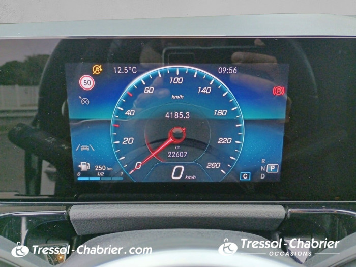 Mercedes GLA 200 7G-DCT Progressive Line