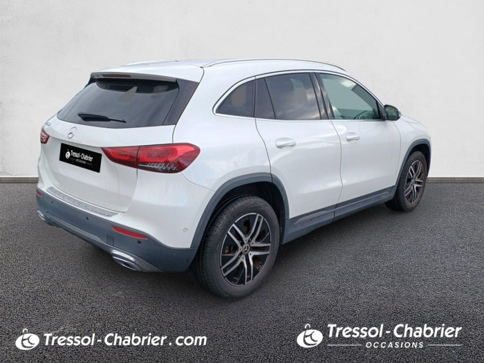 Mercedes GLA 200 7G-DCT Progressive Line