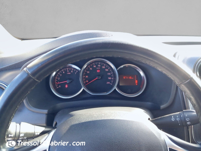 Dacia SANDERO Blue dCi 95 Stepway
