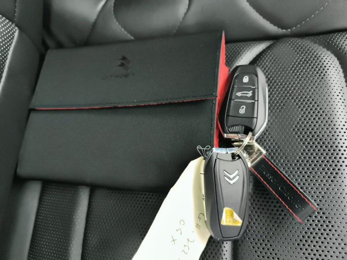 Citroën C5 X PureTech 180 S&S EAT8 Shine Pack