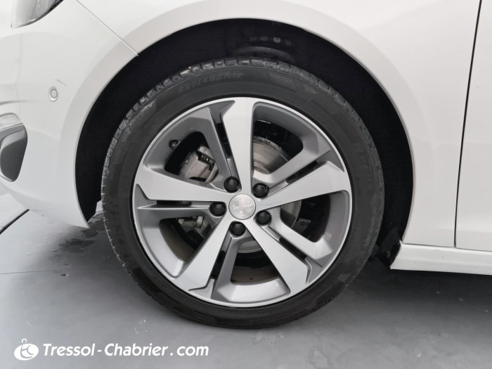 Peugeot 308 SW 1.2 PureTech 130ch S&S EAT6 Féline