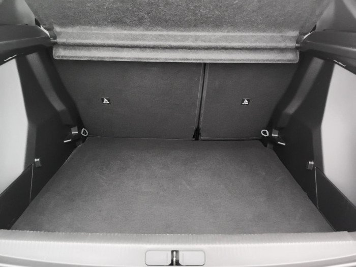 Peugeot 2008 Hybrid 145 e-DCS6 Allure